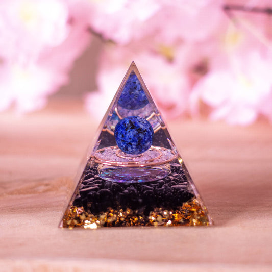 pyramide-orgonite-lapis-lazuli