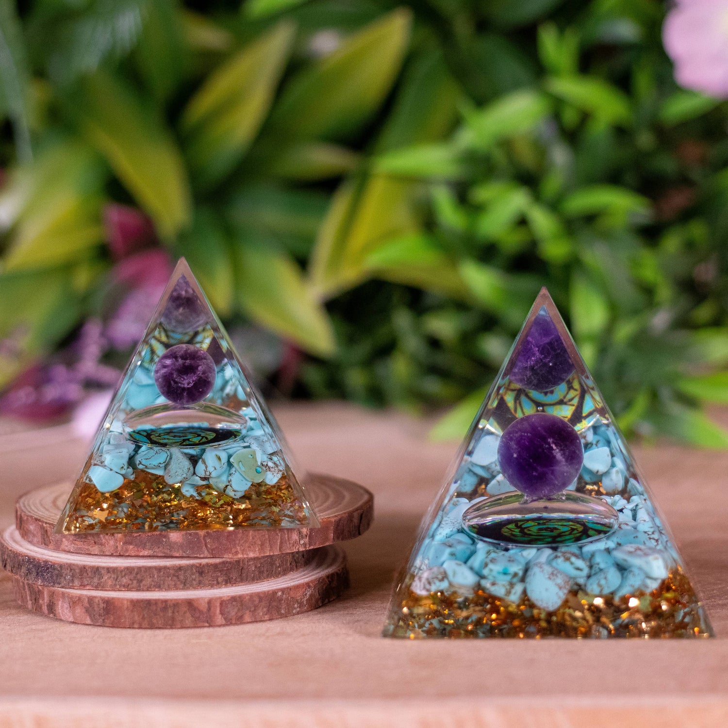 pyramide-orgonite-turquoise-améthyste